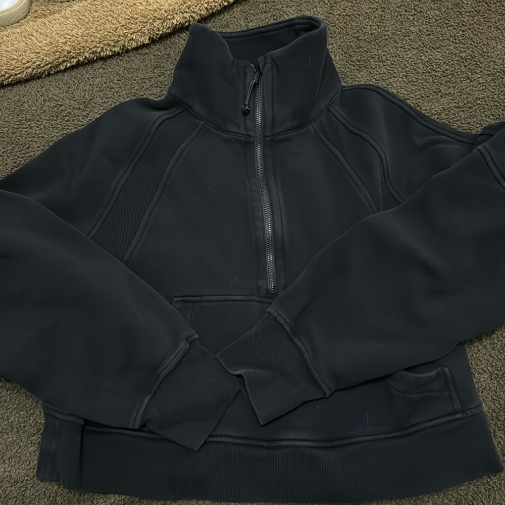 Lululemon sweater